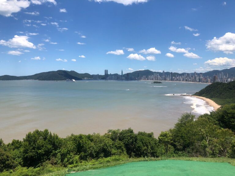 Lee más sobre el artículo Una Aventura sin igual, visitando el Morro do Careca.